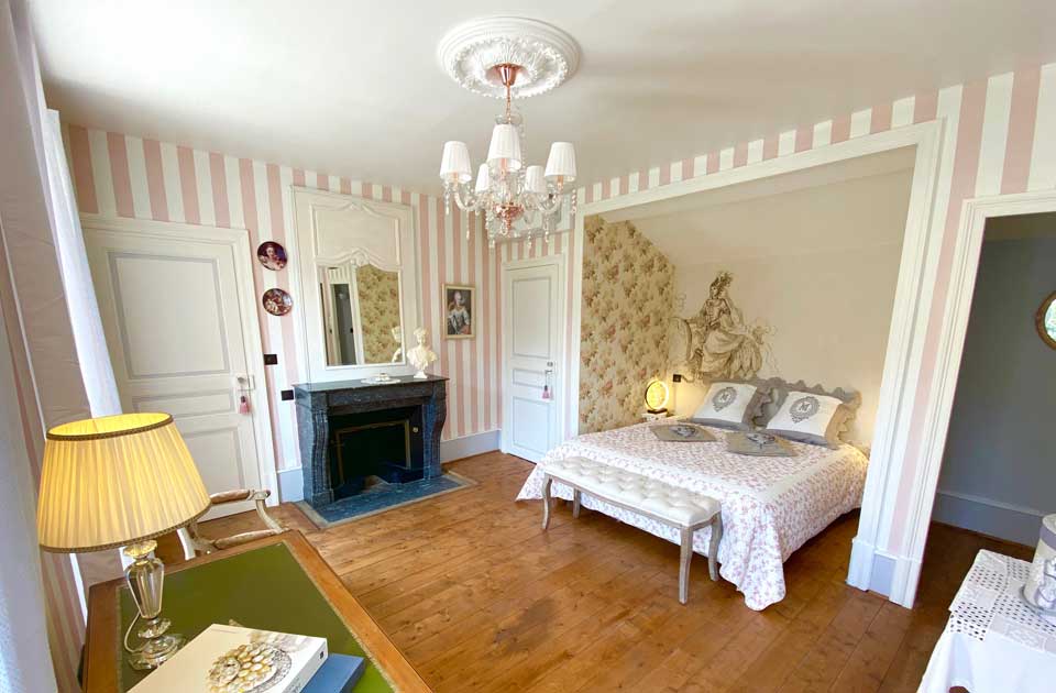 Chateau des Janroux : chambre "La comtesse"